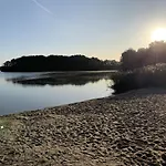 Larsson Mit Sauna Am See, בית נופש Dummer