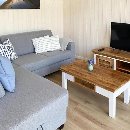 Larsson Mit Sauna Am Dummer