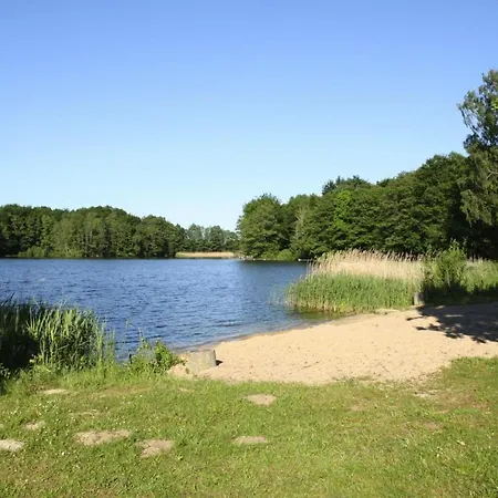 Larsson Mit Sauna Am See, Сasa de vacaciones